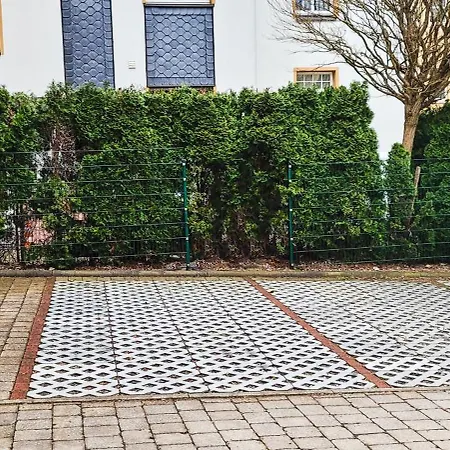 Komm - Zentral- Bahnhof- Congress Ccs- Parkplatz