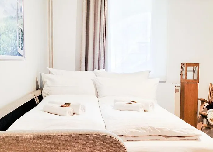 Komm - Zentral- Bahnhof- Congress Ccs- Parkplatz * Suhl